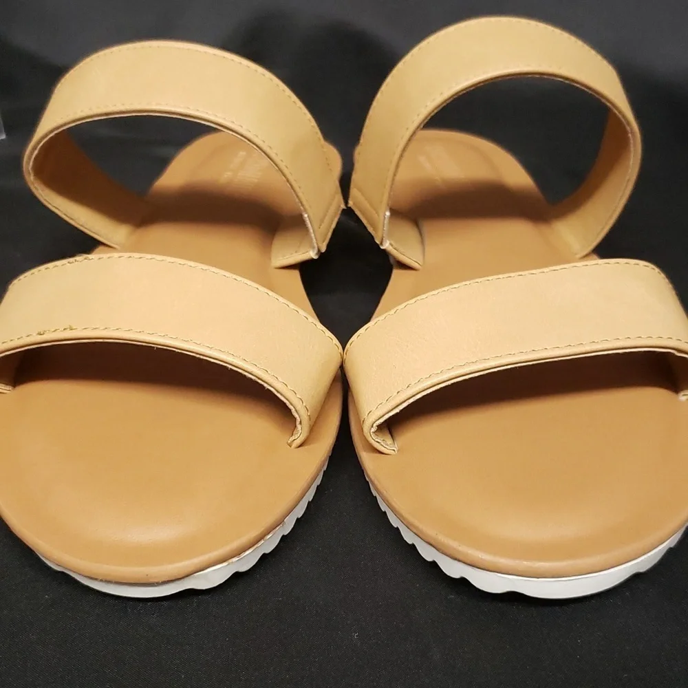 Cushionaire NWOT Double Strap Tan Slide Sandals, 10 - Picture 5 of 6